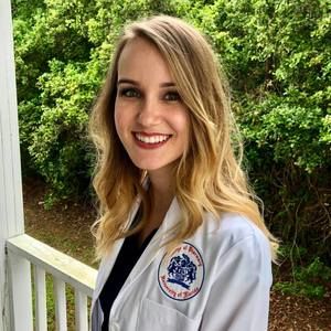 Meet your Posher, Nicolette